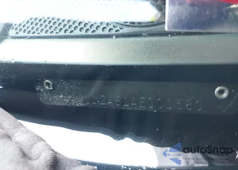 2010 Mitsubishi Endeavor Ls z USA, uszkodzony, nr VIN 4A4JM2AS1AE001580